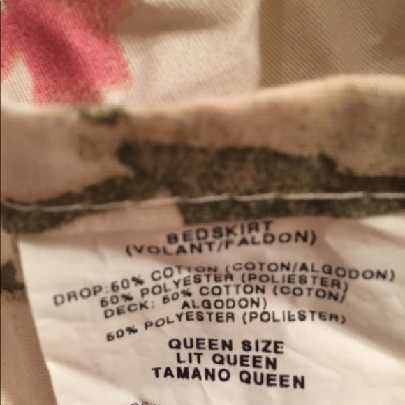 Dan River Queen Size Bedskirt - Picture 2 of 2